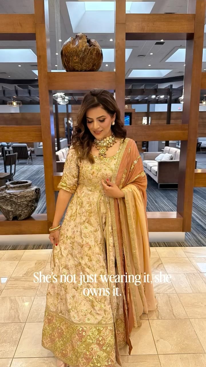 Post 4 by C H U N A R ( Festive Formals) on Instagram (video)