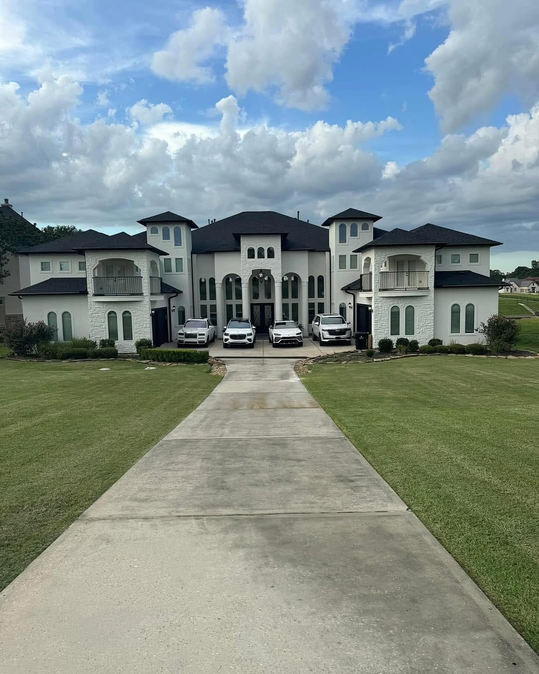Post 8 by Dr. Danni Washington on Instagram (image)