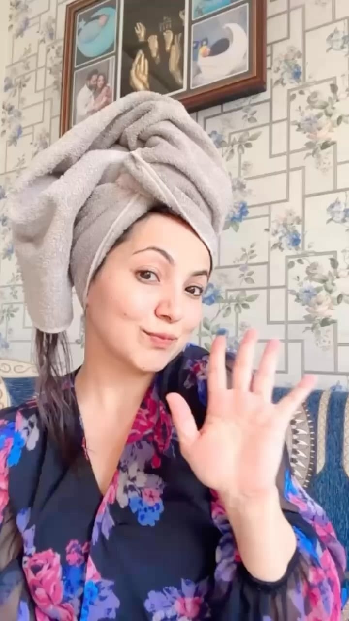 Post 9 by Simmii on Instagram (video)