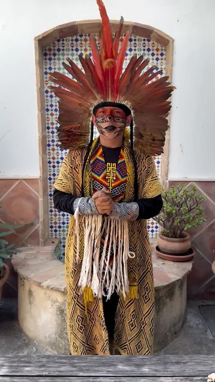 Post 1 by 👑 ARIÊ on Instagram (video)