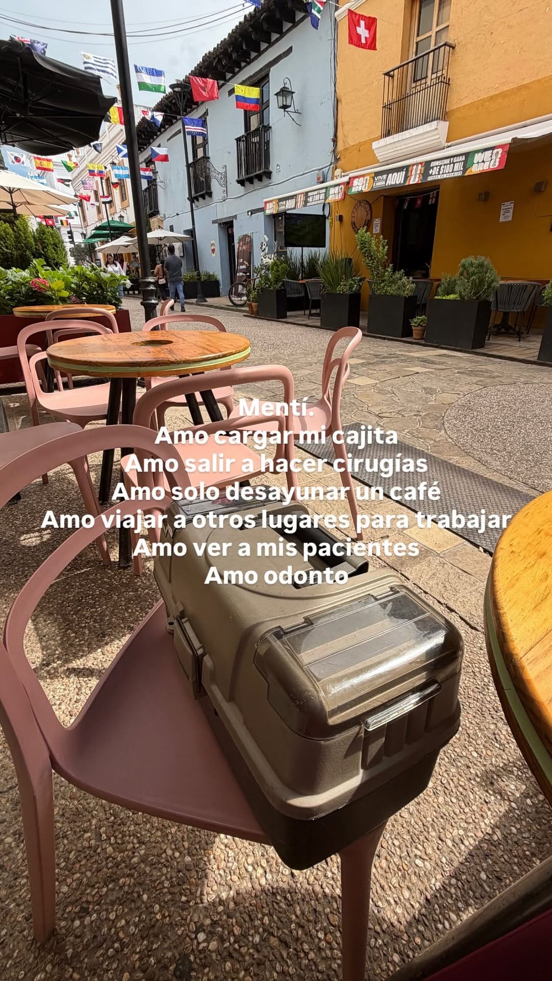Post 2 by 𝓓𝓻𝓪. 𝓒𝓪𝓼𝓼𝓪𝓷𝓭𝓻𝓪 𝓥𝓮𝓵𝓪𝔃𝓺𝓾𝓮𝔃 on Instagram (video)