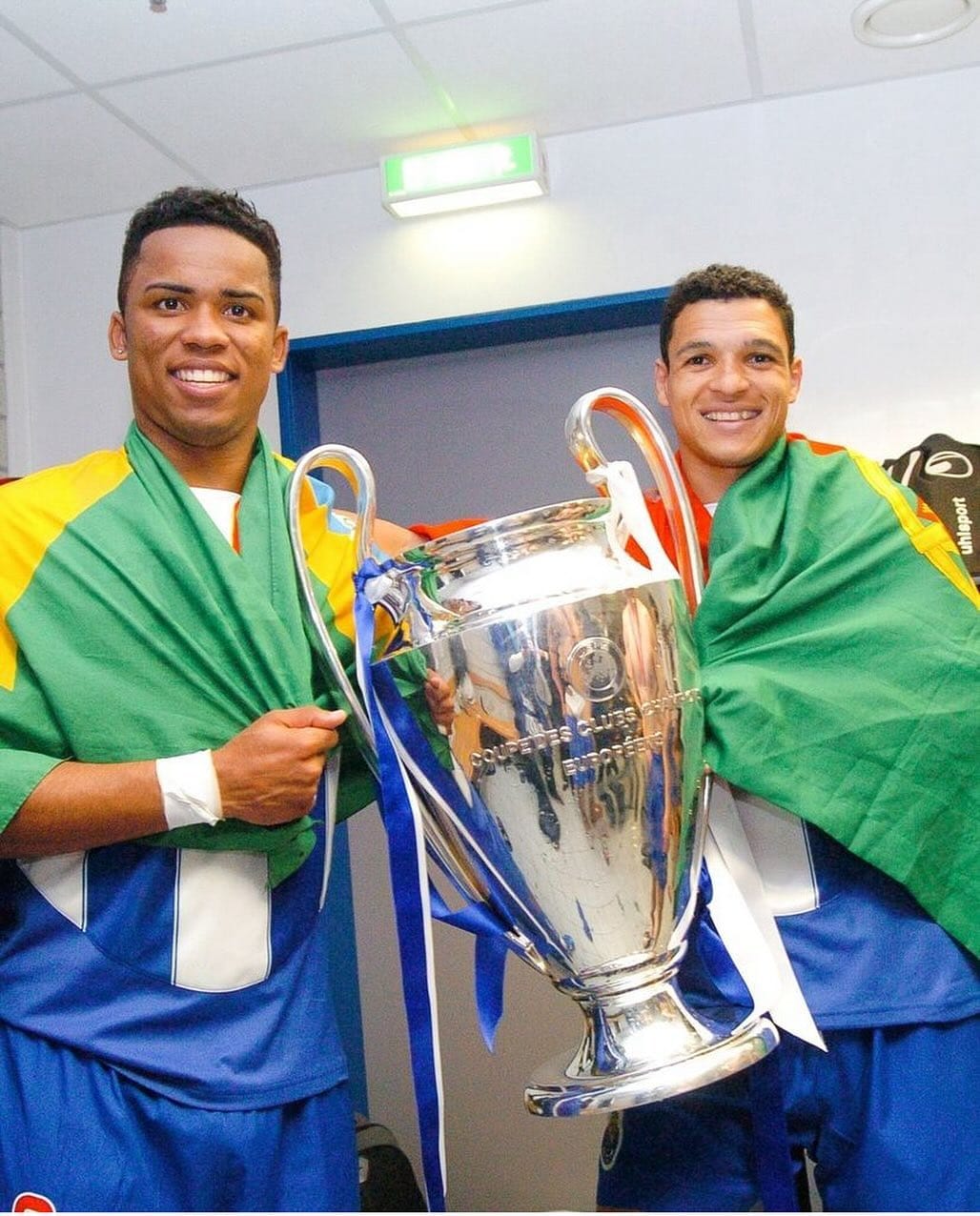 Post 10 by Carlos Alberto on Instagram (image)