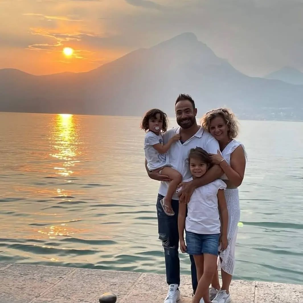 Post 9 by 𝗗𝗘𝗡𝗜𝗦 𝗖𝗢𝗟𝗢𝗡𝗡𝗔 on Instagram (image)