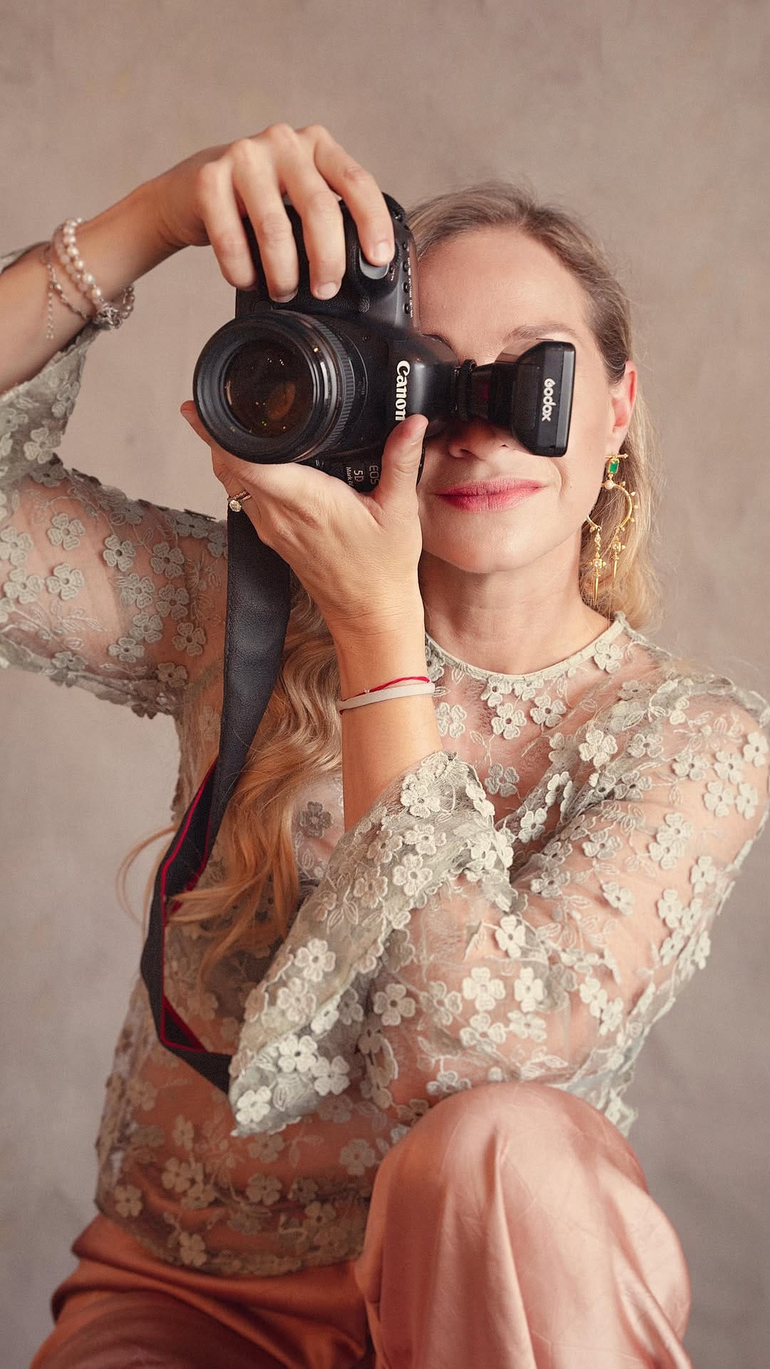 Post 9 by Maria Goga on Instagram (video)
