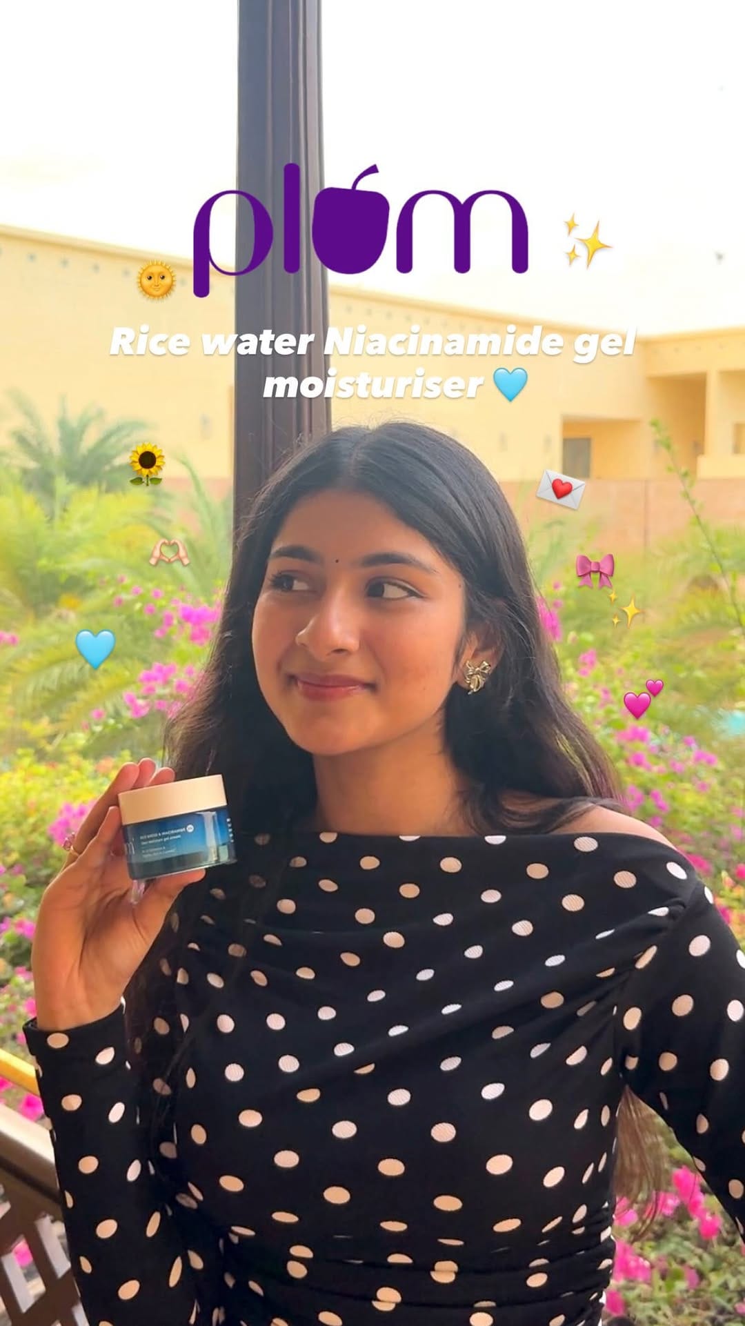 Post 4 by Aradhya Singh on Instagram (video)
