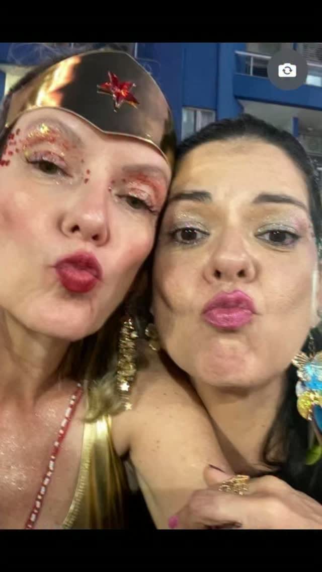 Post 3 by Dani Guedes Bombini SUPERCHICO on Instagram (video)