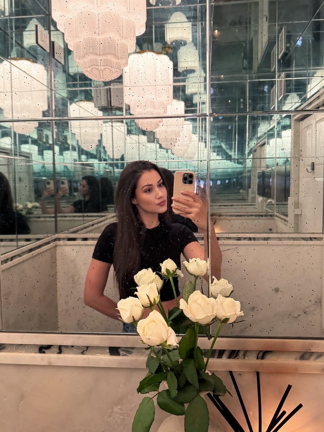 Post 1 by Laura Nemeth on Instagram (image)