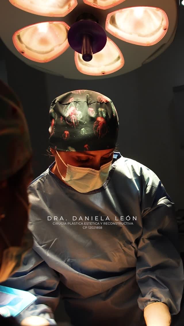 Post 9 by Dra Daniela León on Instagram (video)