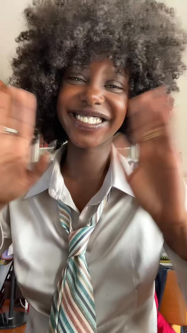 Post 2 by Geneme on Instagram (video)