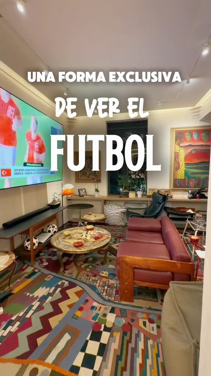 Post 1 by NIVECK BRITTO on Instagram (video)