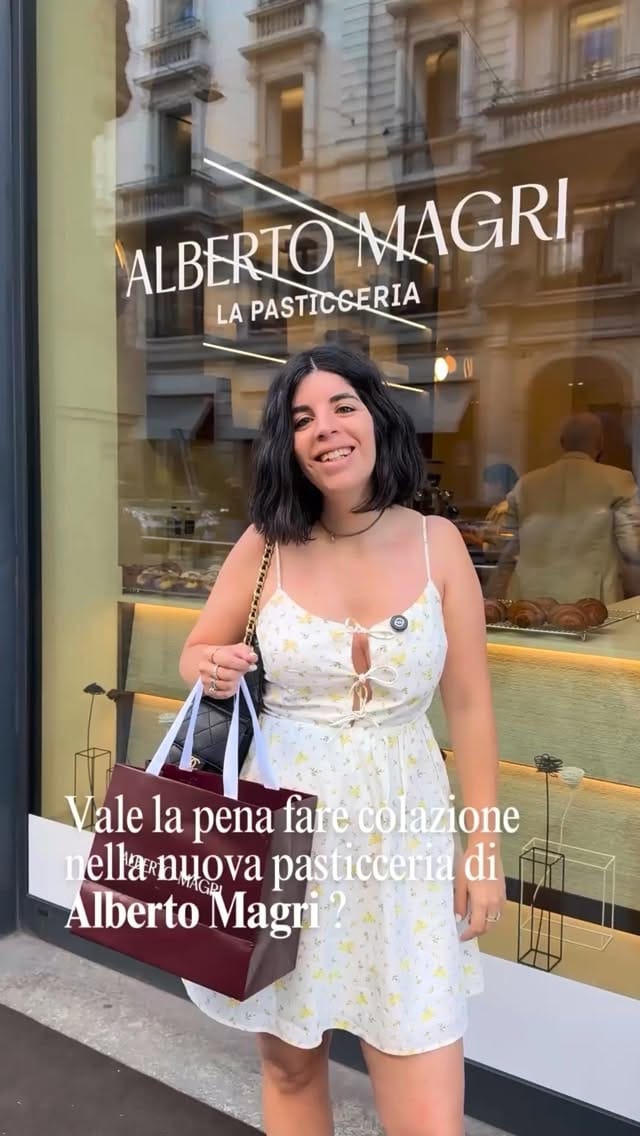 Post 7 by Colazione a Milano on Instagram (video)