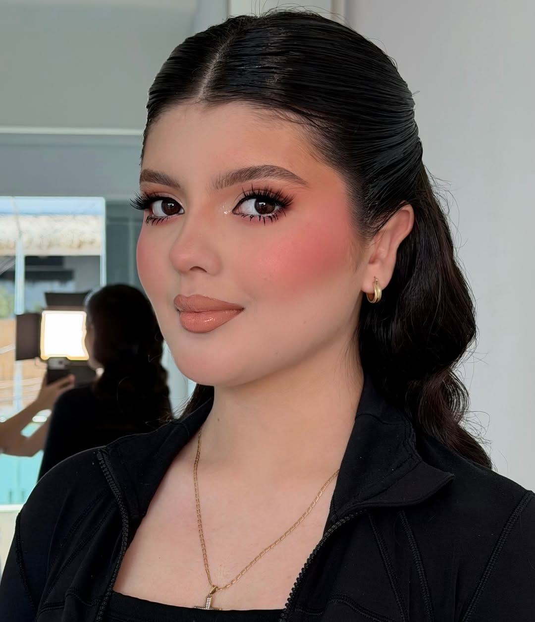 Post 7 by Makeup by Majo on Instagram (carousel)