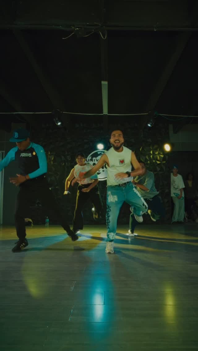 Post 9 by Murdah 🇲🇽 on Instagram (video)