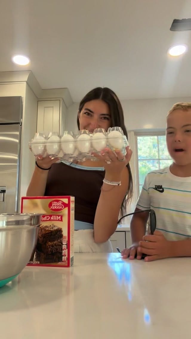 Post 3 by Kecia Cox on Instagram (video)