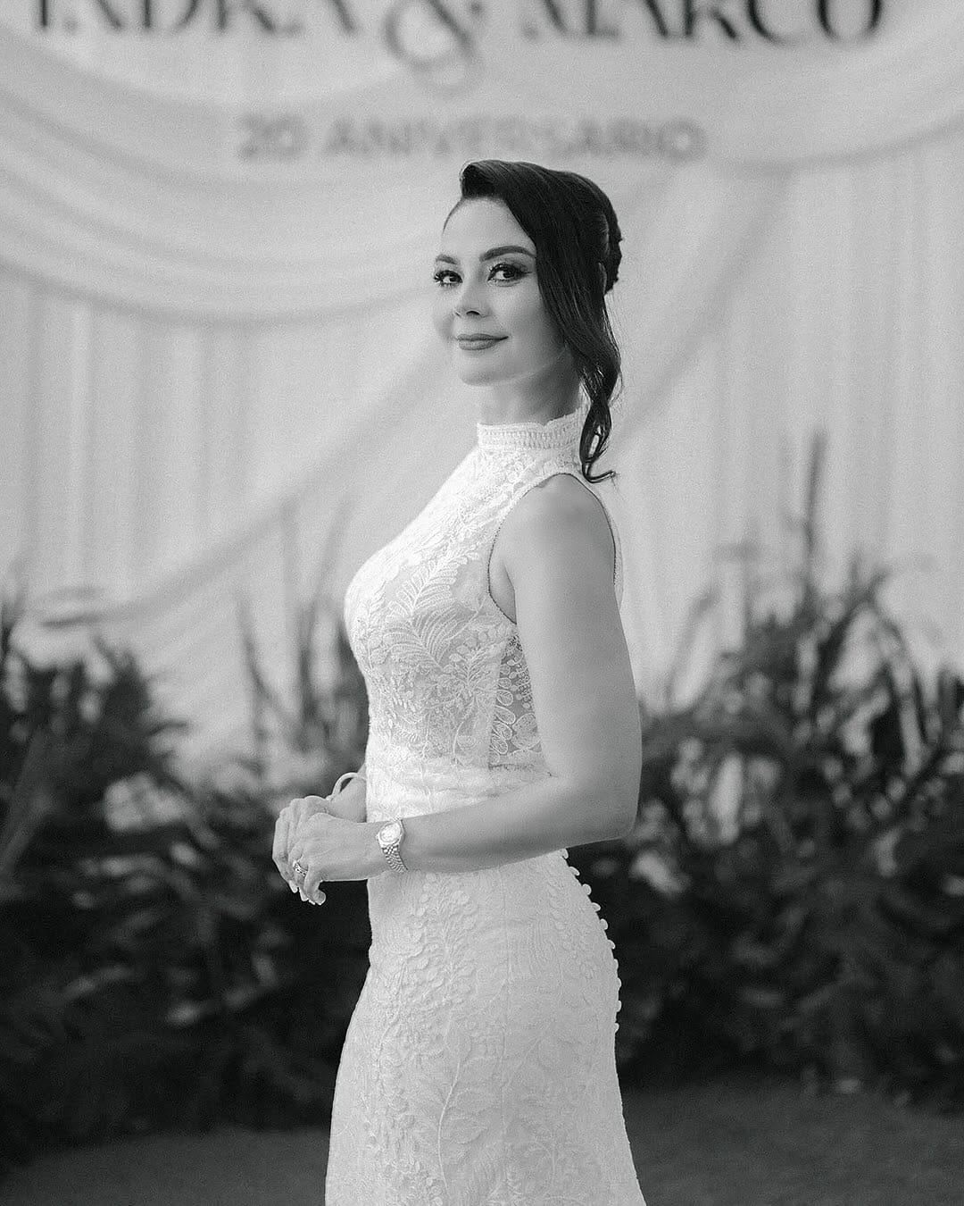 Post 5 by Carlos Medina Wedding Photographer on Instagram (carousel)