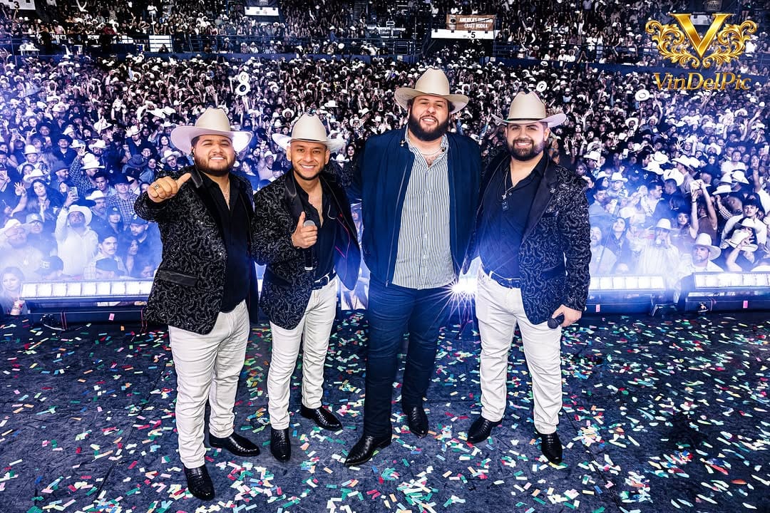 Post 6 by Banda Corona Del Rey on Instagram (carousel)