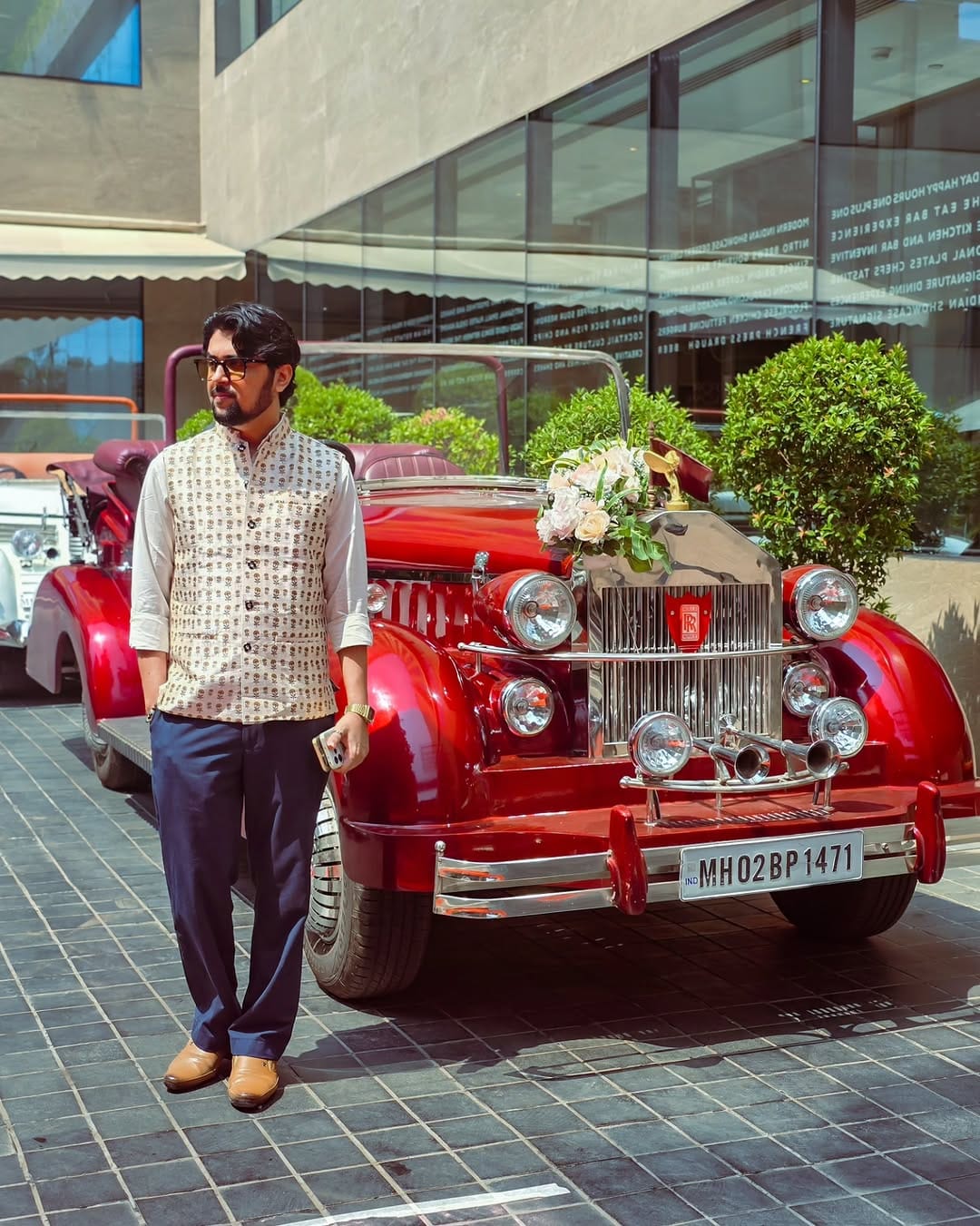 Post 7 by Pratik Prajapati on Instagram (carousel)