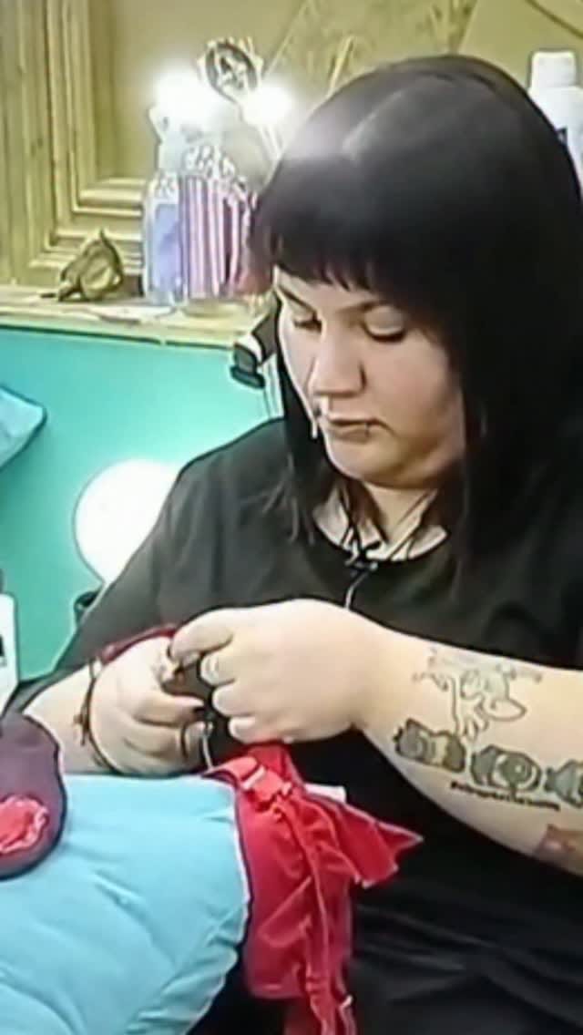 Post 8 by Yisela Paola on Instagram (video)