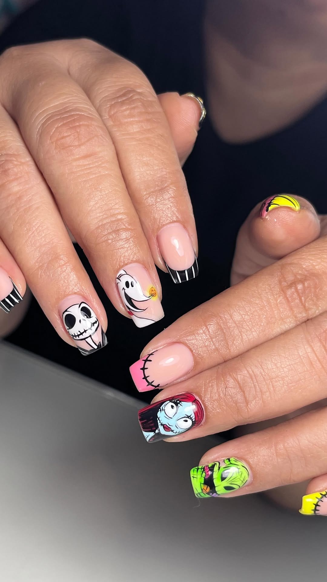 Post 6 by 𝗬𝗮𝘁𝘇𝗲𝗹𝘆 | 𝗸𝗮𝘄𝗮𝗶𝗶 𝗽𝗿𝗲𝘀𝘀 𝗼𝗻 𝗻𝗮𝗶𝗹𝘀 ʚ♡ɞ on Instagram (video)