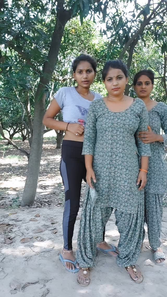 Post 10 by kajal maurya on Instagram (video)