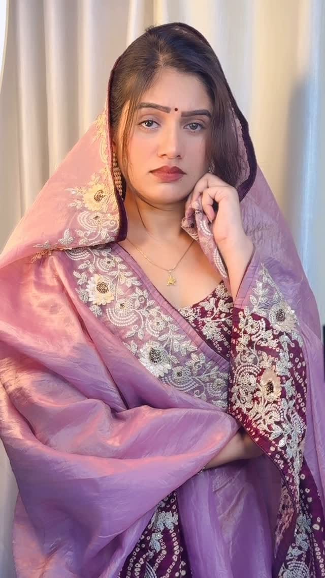 Post 10 by Divya sahu on Instagram (video)