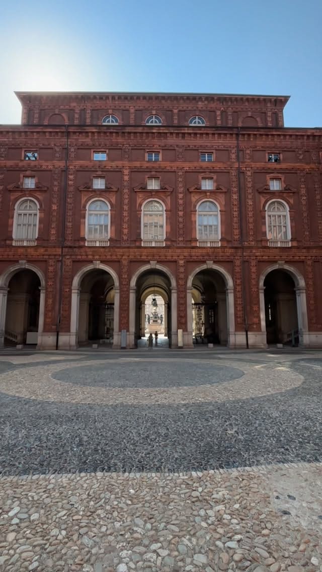 Post 1 by Alberto Bianco on Instagram (video)