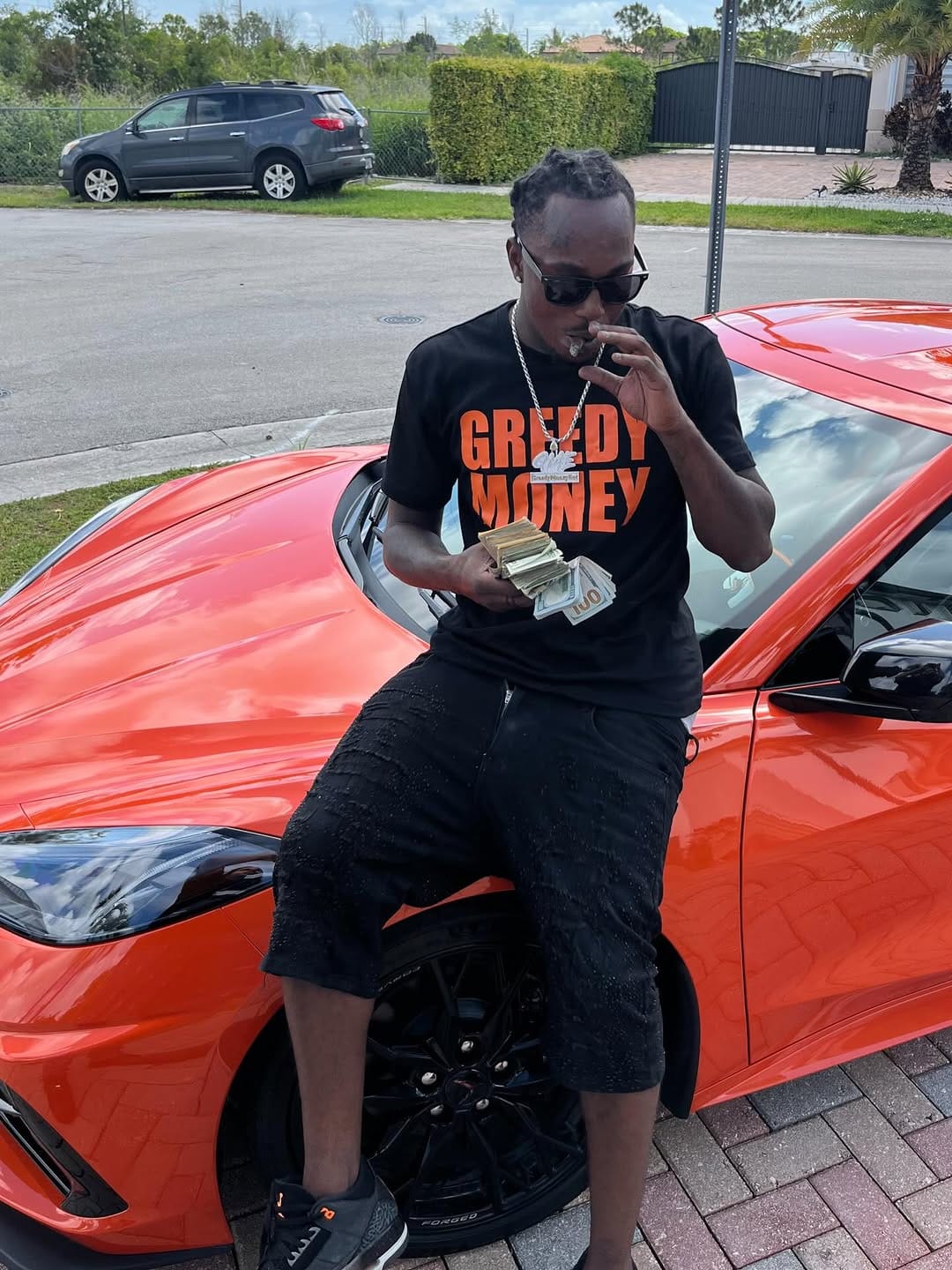 Post 5 by Speak 🗣️in silence 🤐🥷🏾 on Instagram (carousel)