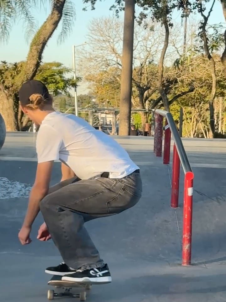 Post 7 by SEBASTIAN 🛹 on Instagram (carousel)
