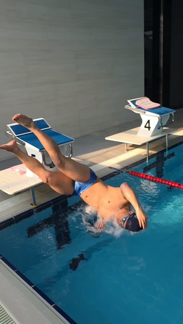 Post 1 by 노브레싱 on Instagram (video)