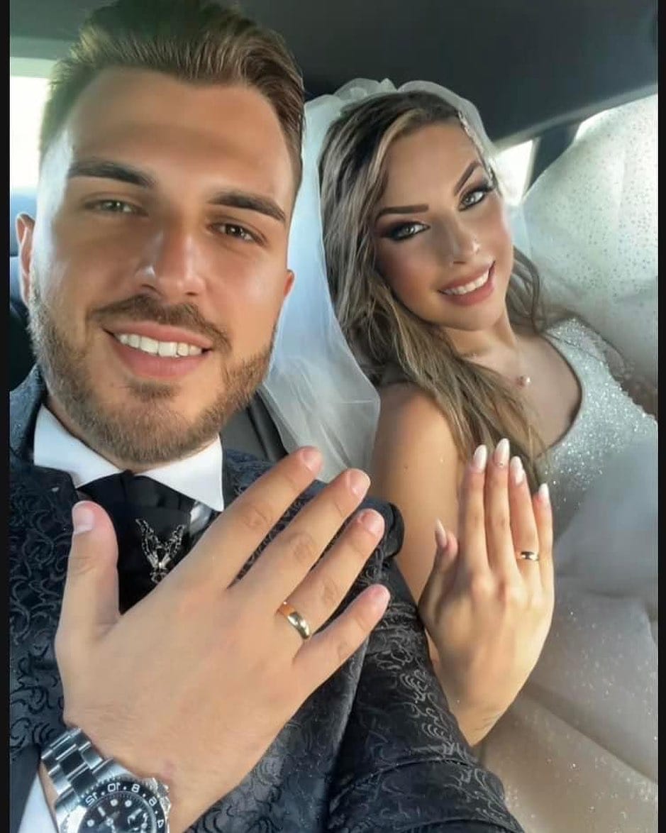 Post 10 by 🤍The Couple🤍 on Instagram (image)