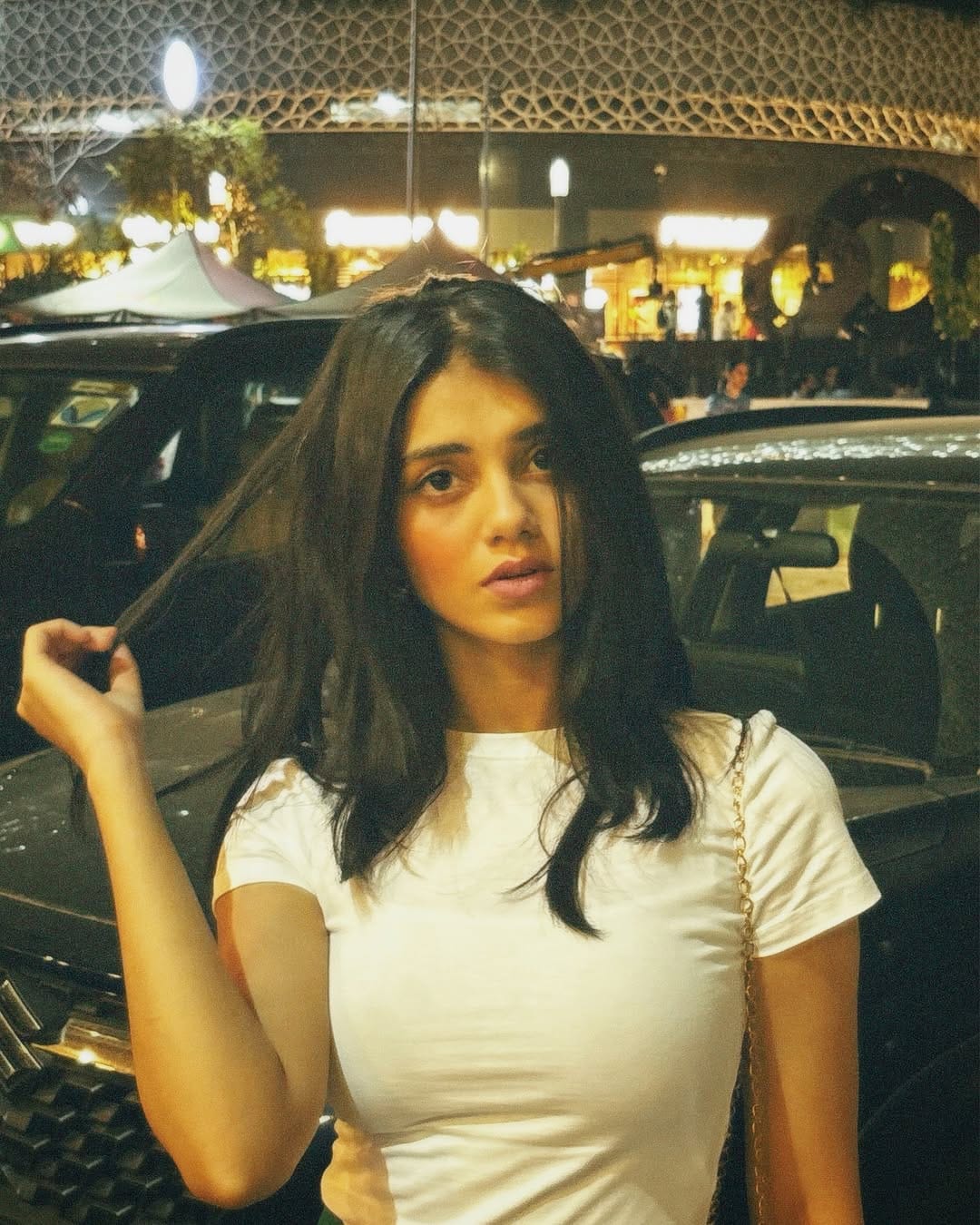 Post 8 by Aarti Shirsath💫🧿 on Instagram (carousel)