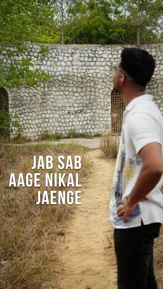 Post 1 by Sourabh Yadav on Instagram (video)