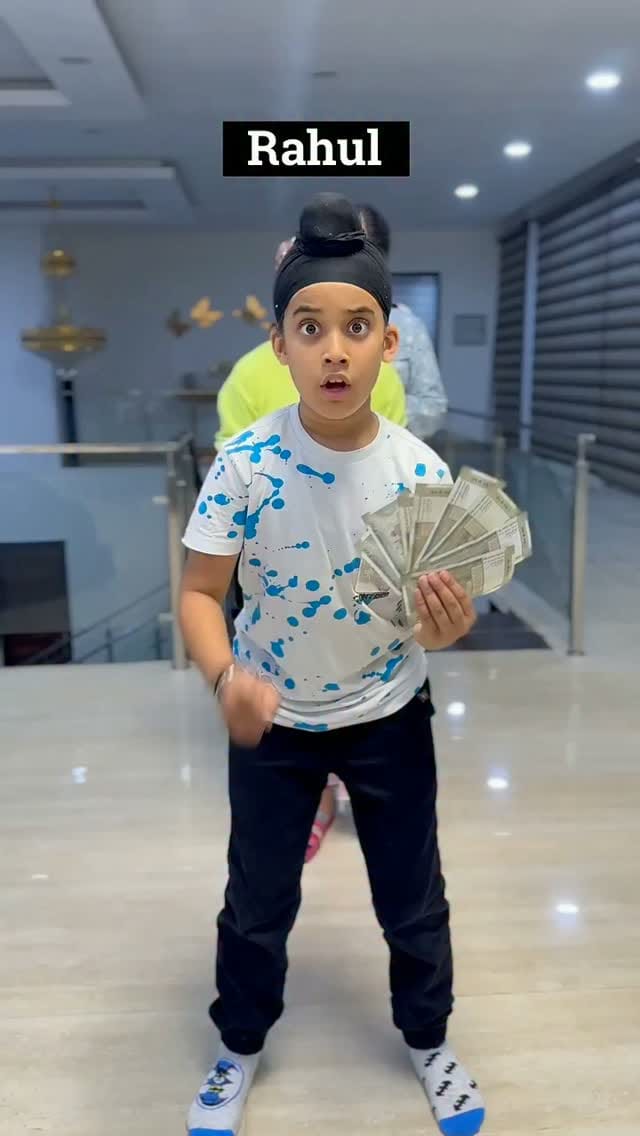 Post 10 by Siaan Singh 1313 on Instagram (video)