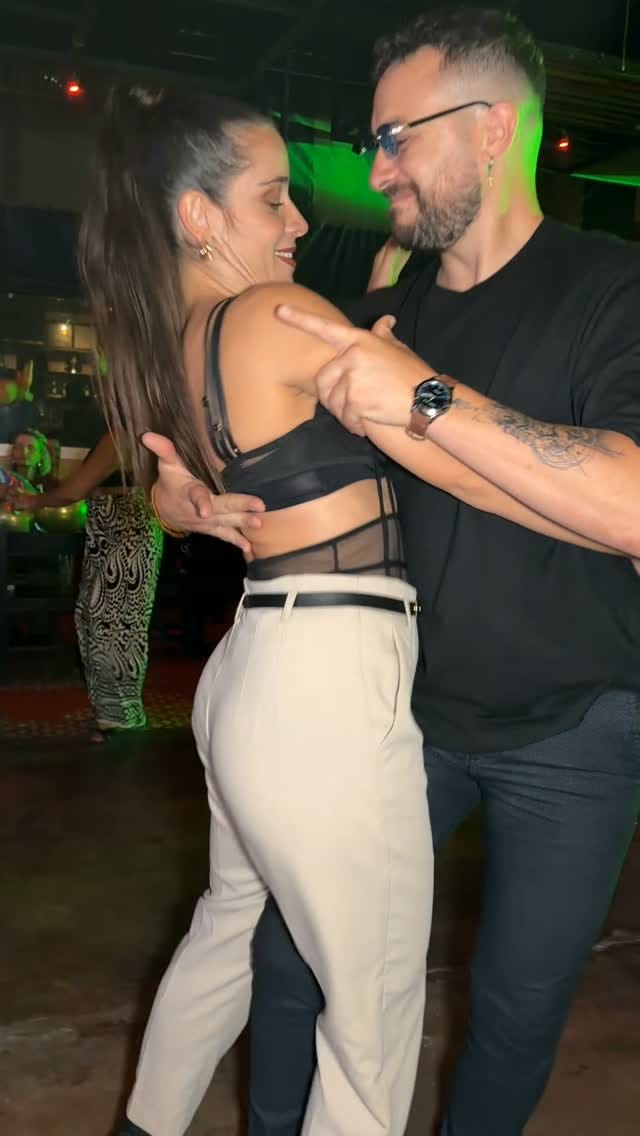 Post 3 by Chris Sanchez ( Clases de Bachata ) on Instagram (video)