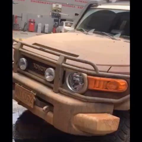 Post 7 by ServiWash on Instagram (video)