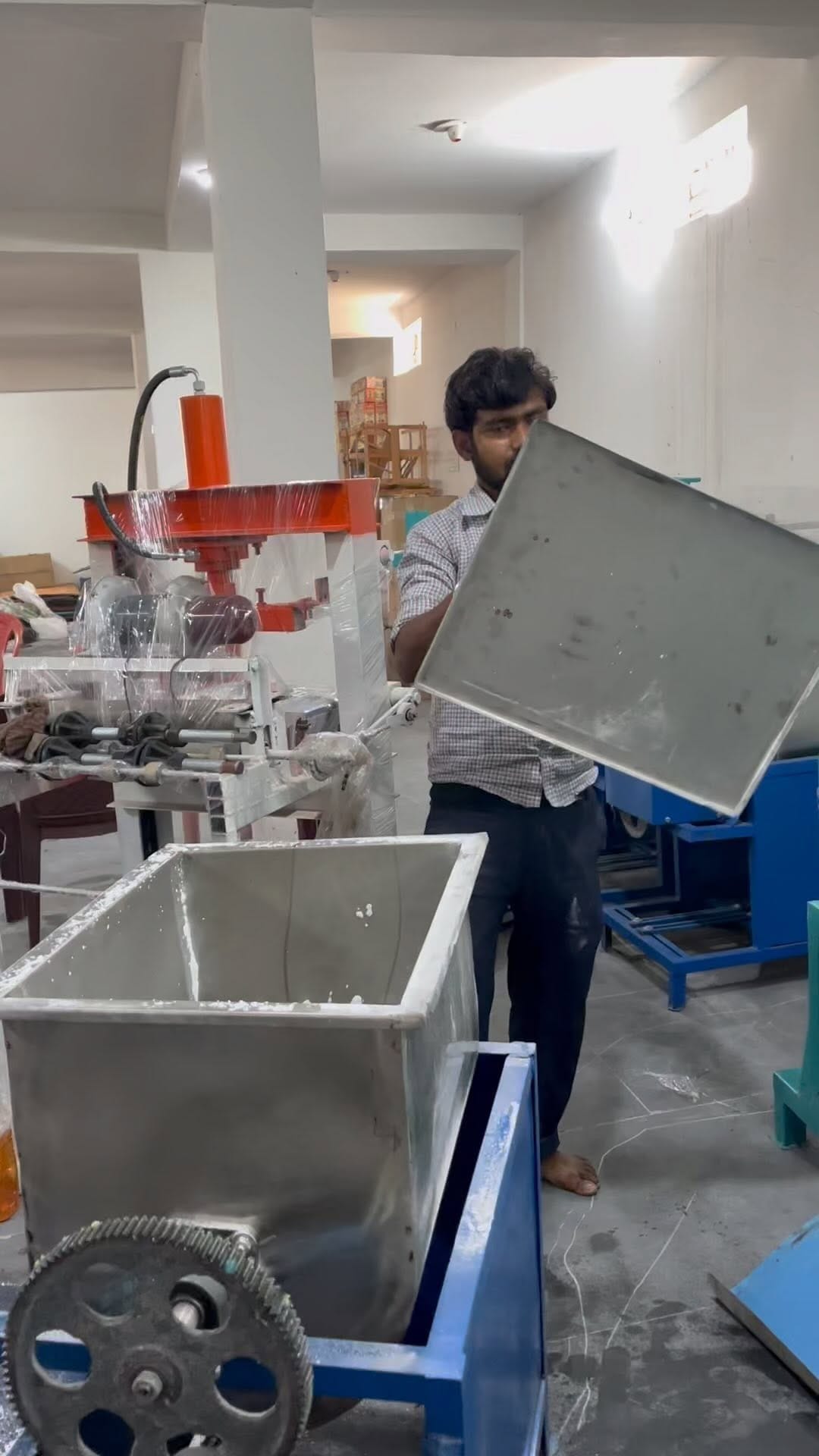 Post 10 by Foodmart Ranchi Agro on Instagram (video)