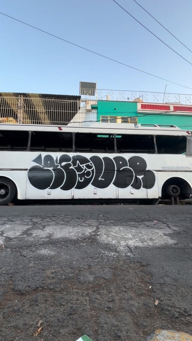 Post 1 by O U E R on Instagram (video)