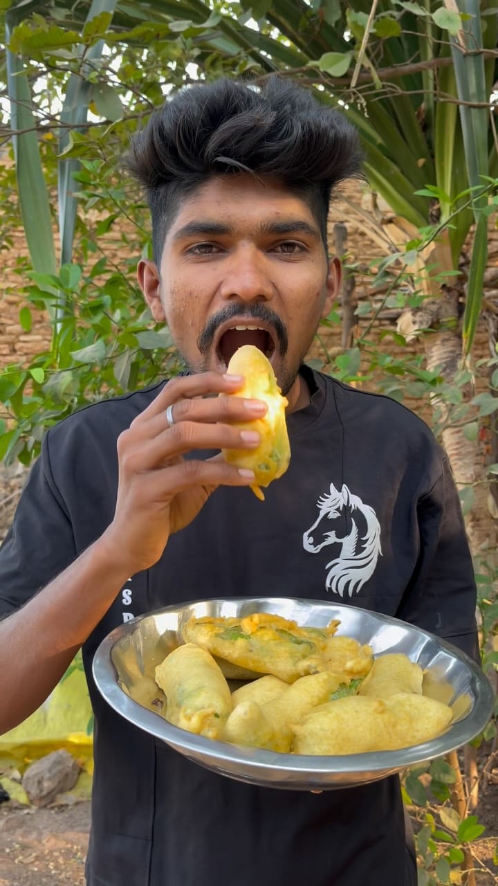 Post 1 by Sankhat Vipulbhai on Instagram (video)