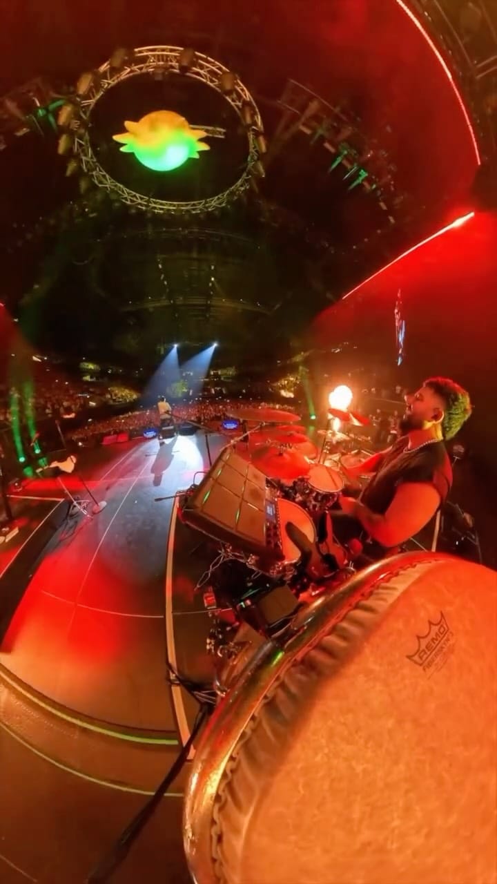 Post 8 by June Medina on Instagram (video)