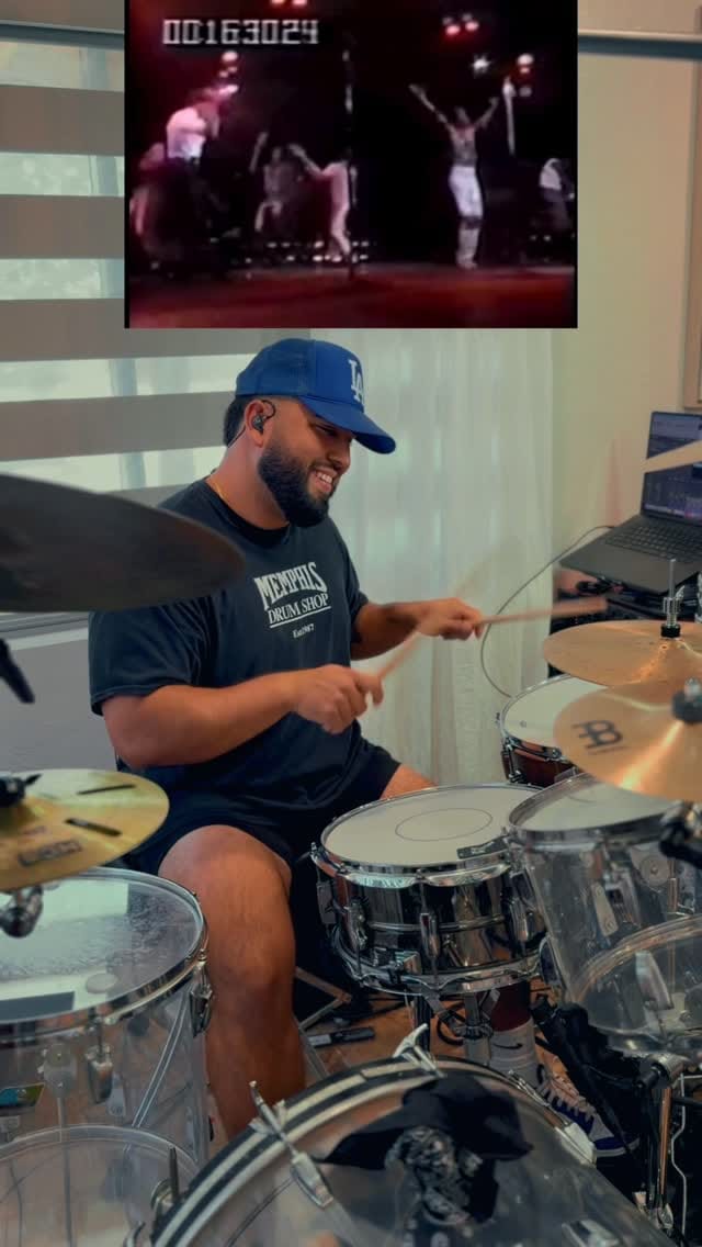 Post 3 by June Medina on Instagram (video)