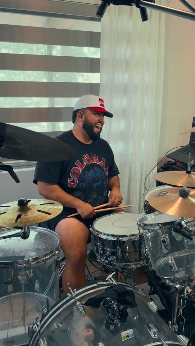 Post 2 by June Medina on Instagram (video)