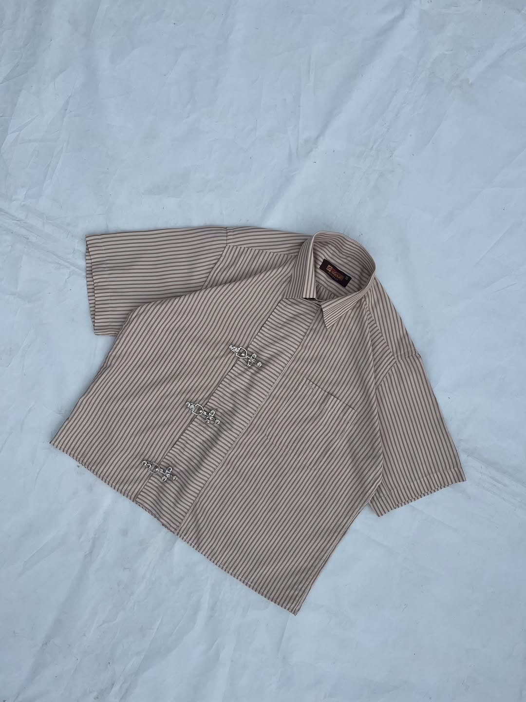 Post 7 by Thrifted,Vintage clothes♻️ on Instagram (carousel)