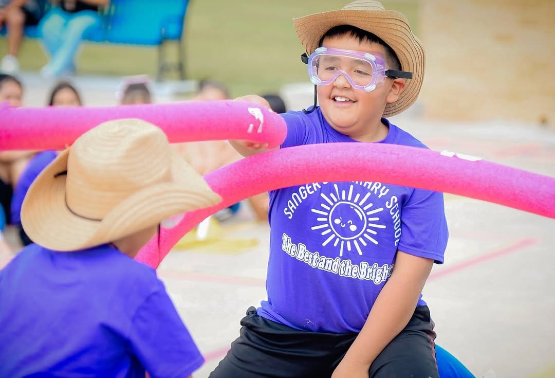 Post 9 by Hobbs Municipal Schools on Instagram (video)
