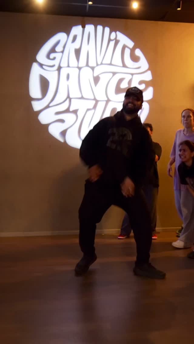 Post 3 by Reet Roy on Instagram (video)