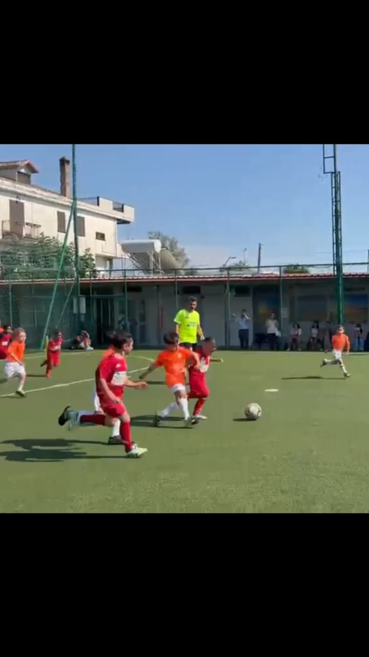 Post 7 by Osta Studio Fotografico on Instagram (video)