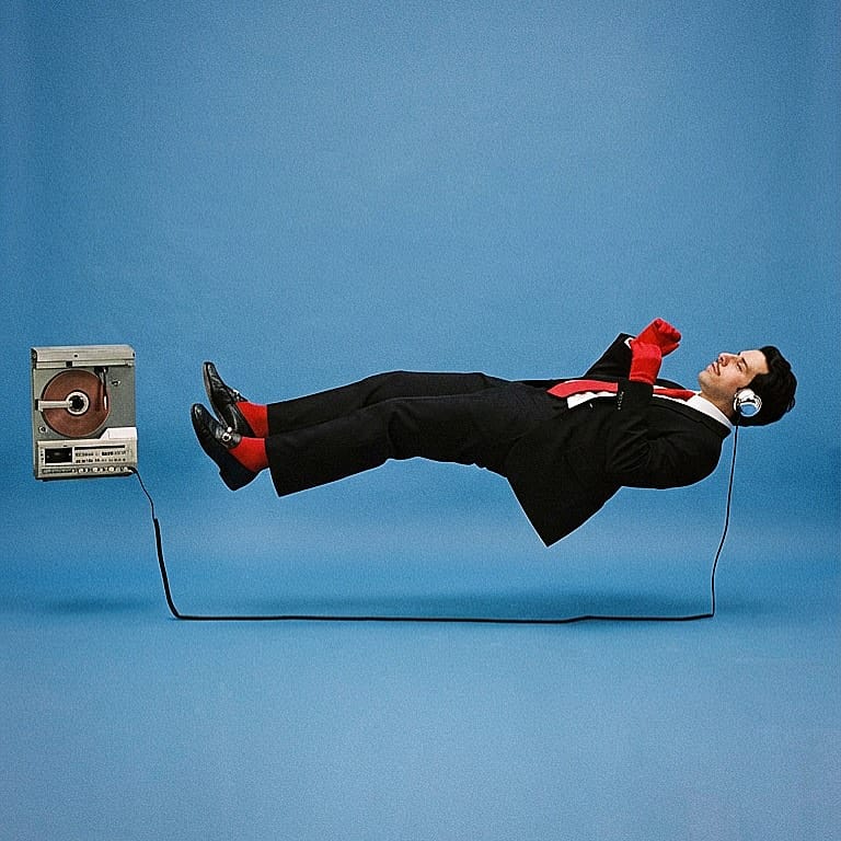 Post 5 by Dante Gabriel on Instagram (image)