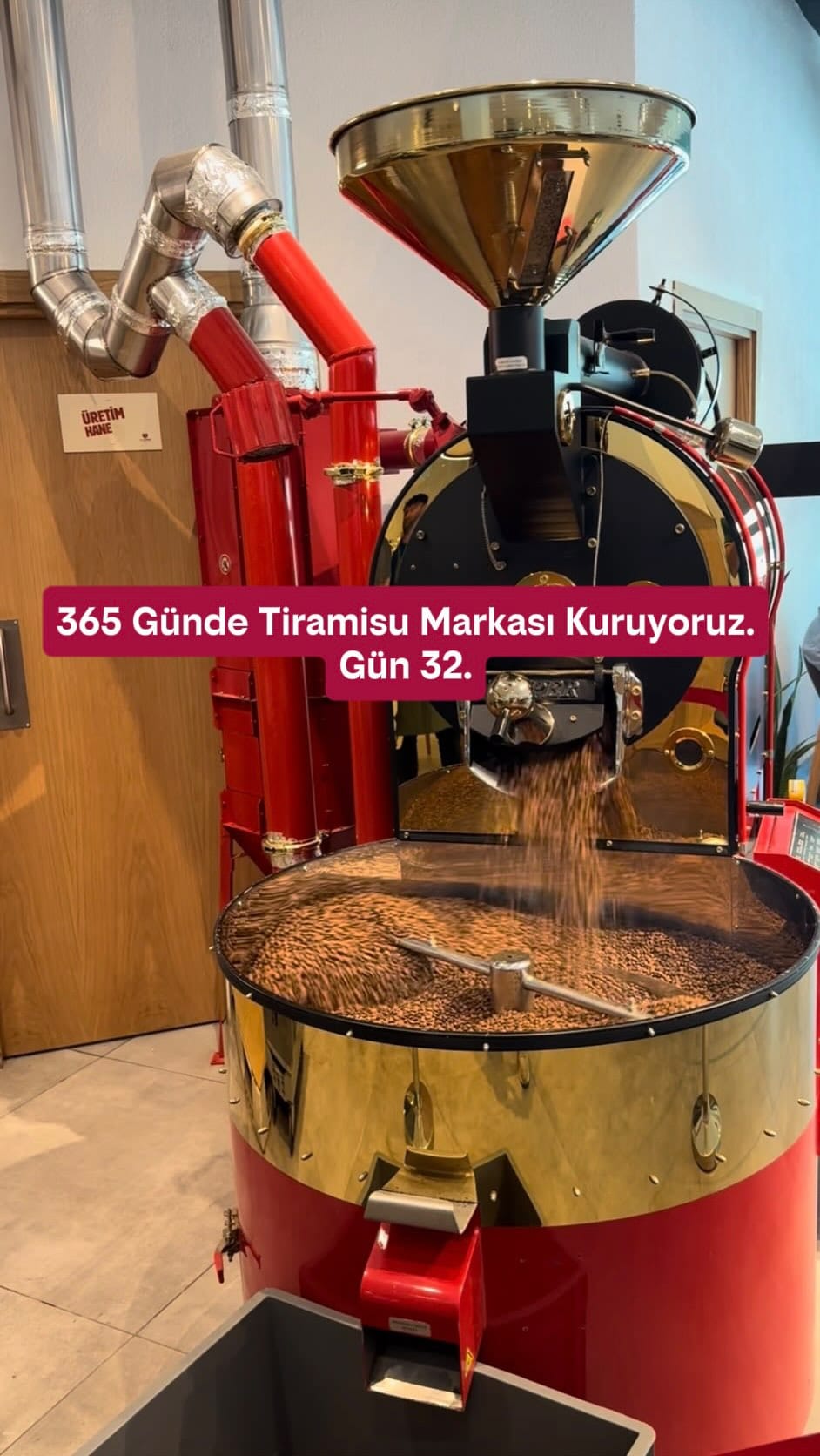 Post 4 by Ali Efendi Kahve on Instagram (video)