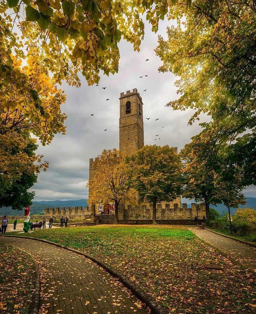 Post 3 by ImagesOfTuscany on Instagram (image)