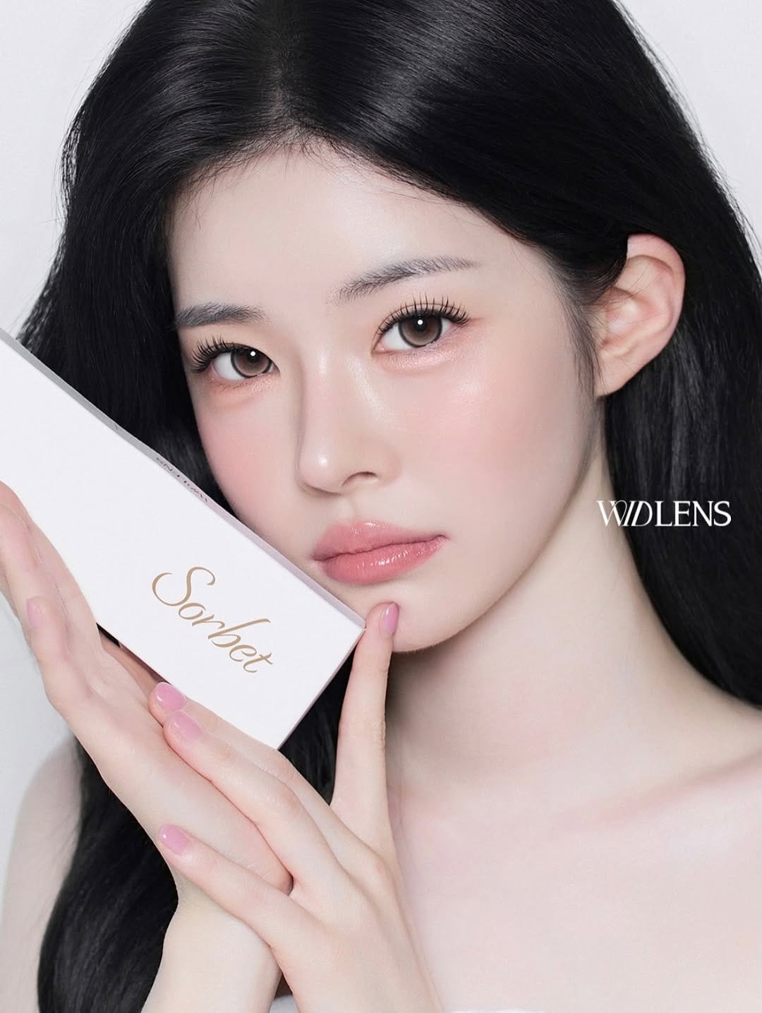 Post 3 by 메이크업 헤어 프리랜서 김소연 on Instagram (carousel)