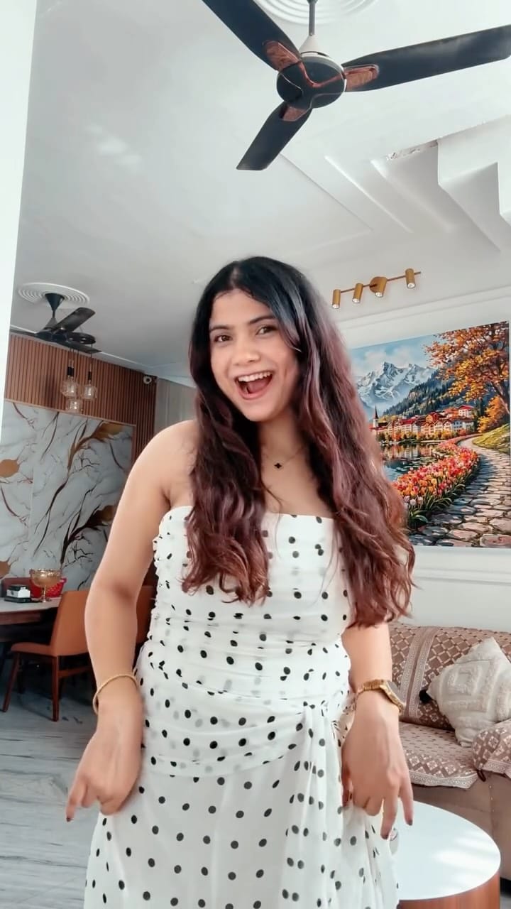 Post 6 by Shweta sharma on Instagram (video)